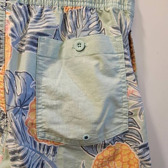 Goodfellow & Co Blue Floral Men Shorts Size Small - Picture 4 of 6